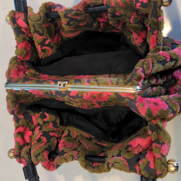 VTG Vintage Floral Carpet Handbag, pink and green - Picture 9 of 17